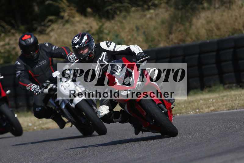 Archiv-2023/28 05.06.2023 Moto Club Anneau du Rhin/blanc-novice/25